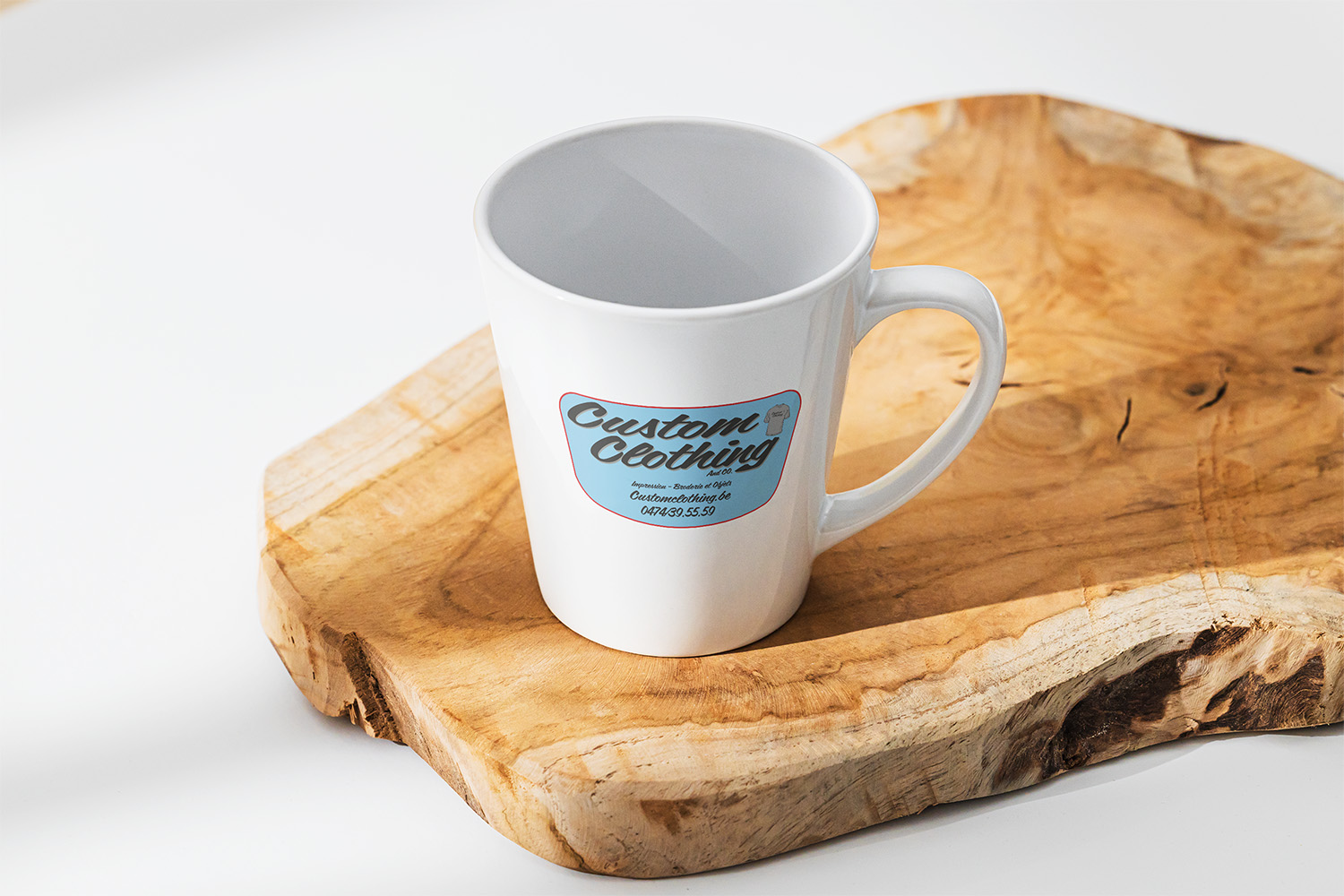 mug-mockup-custom-clothing Mug avec logo Custom Clothing